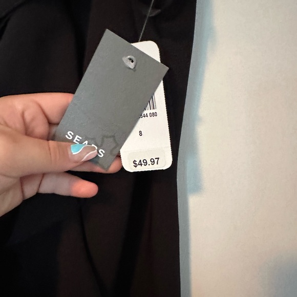 Black body con ruffle dress size 8 new with tags - Picture 3 of 4